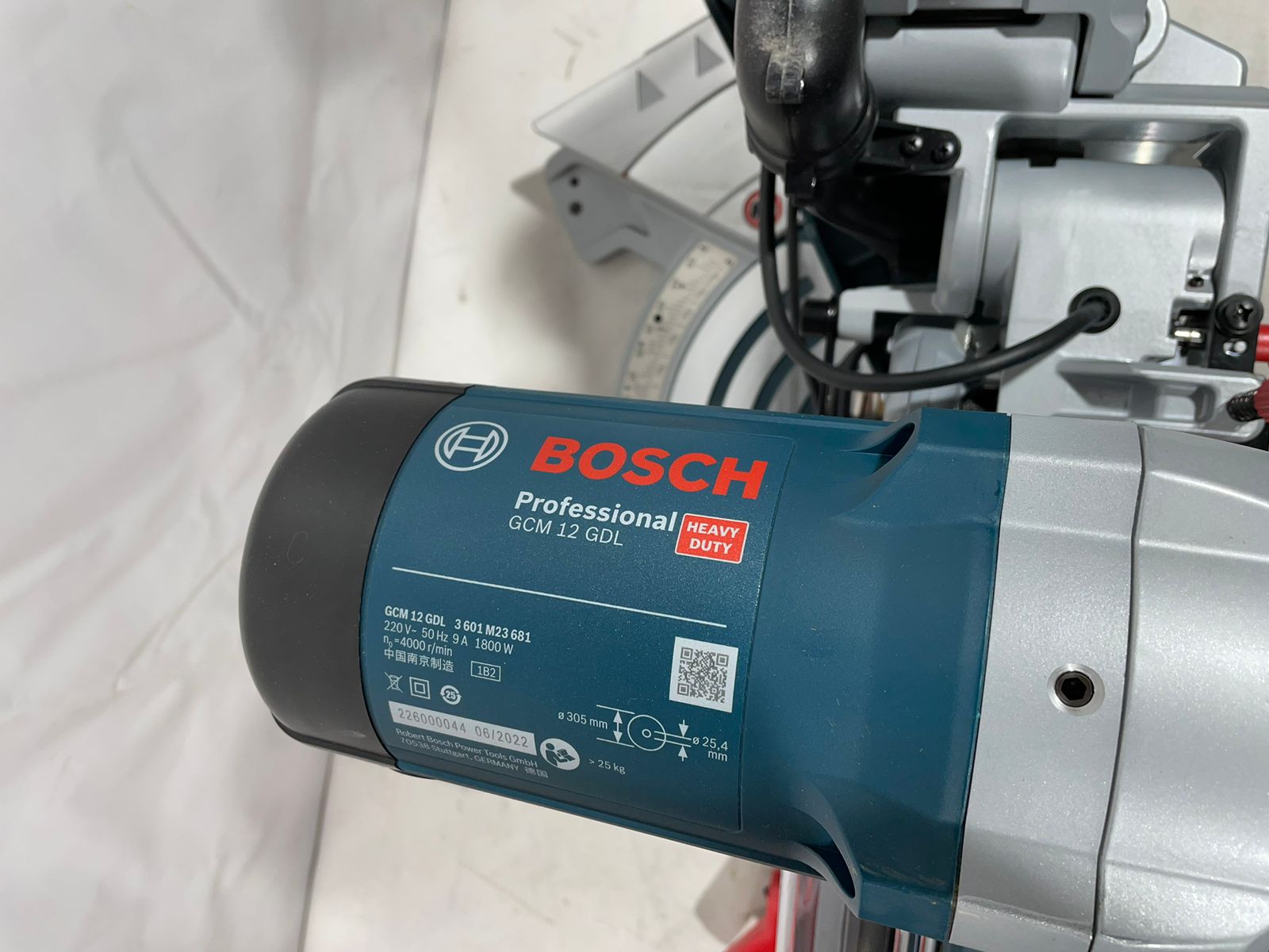  пила Bosch GCM 12 GDL  