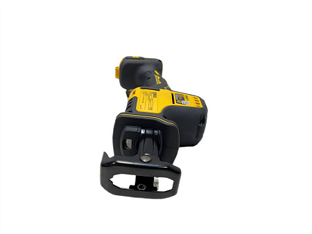 Пила сабельная аккумуляторная DeWALT DCS369NT
