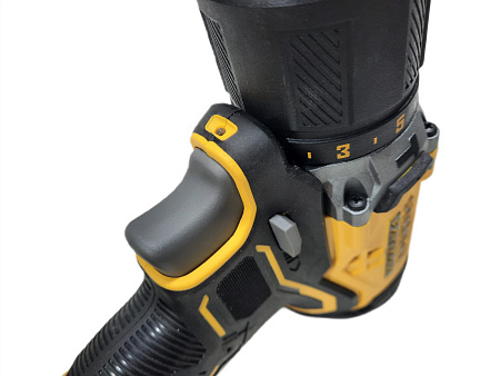Дрель-шуруповерт аккумуляторная бесщеточная ударная Stanley Fatmax SBD715D2K (2 АКБ х 2 А/ч + ЗУ)