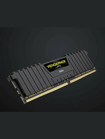 Оперативная память DDR4 Vengeance Corsair 16 GB 3200 MHz (16-20-20-38)
