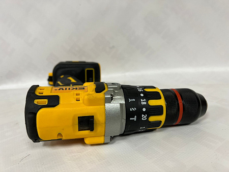 Аккумуляторная дрель-шуруповерт ударная EKIIV Model 82101