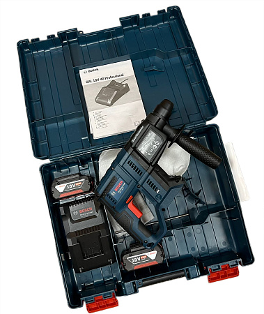 Аккумуляторный перфоратор Bosch GBH 180 LI набор