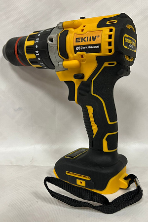 Аккумуляторная дрель-шуруповерт ударная EKIIV Model 82101