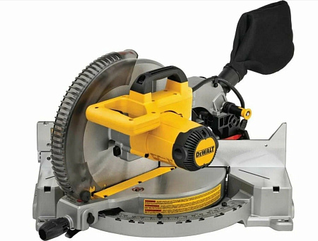Торцовочная пила DeWALT DW715