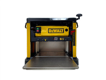 Рейсмусовый станок DeWALT DW733