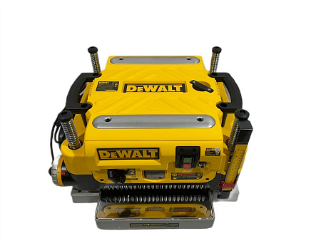 Рейсмусовый станок DeWALT DW 735